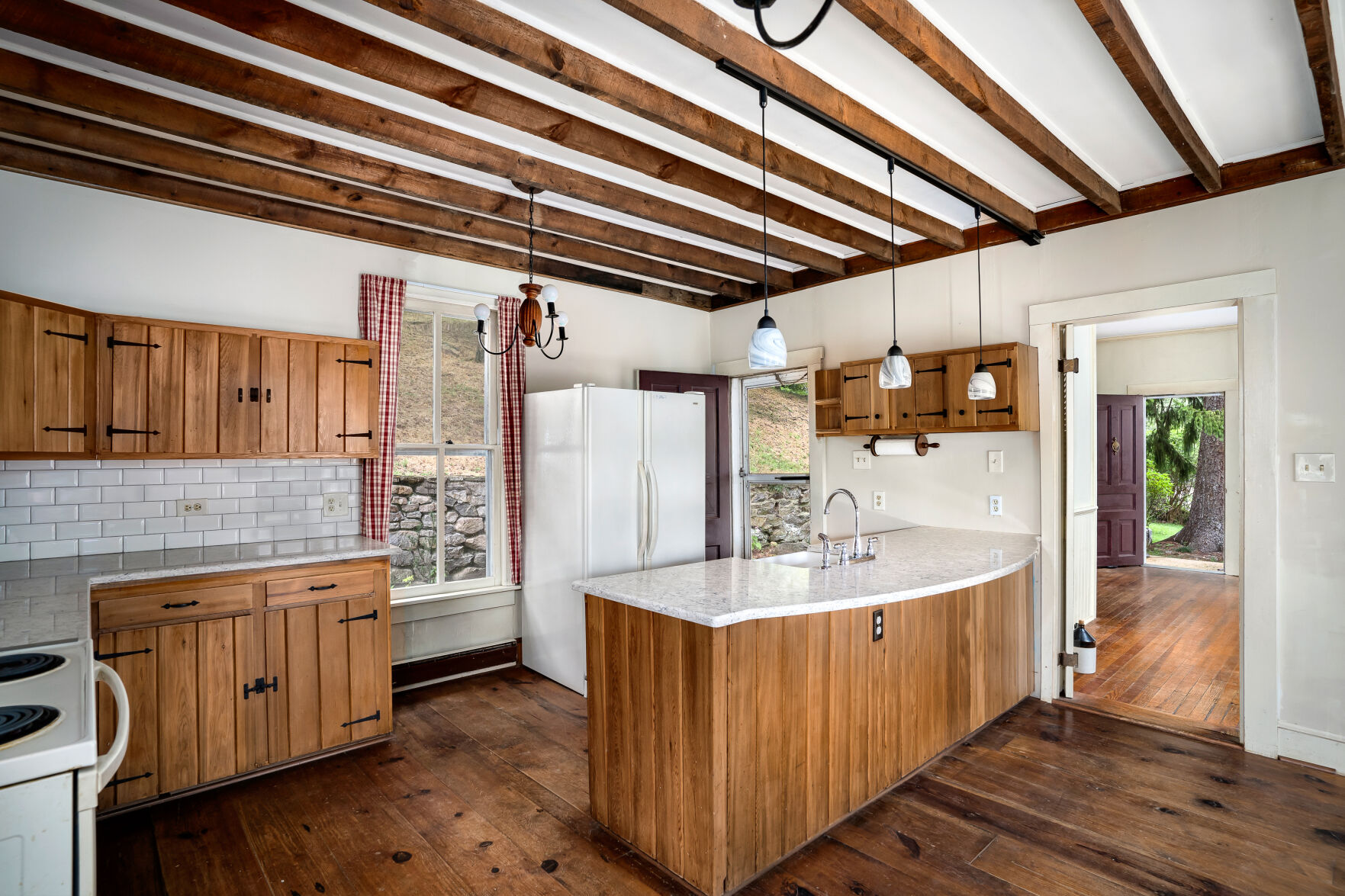 Home of the Week: 36905 Highwater Rd, Purcellville